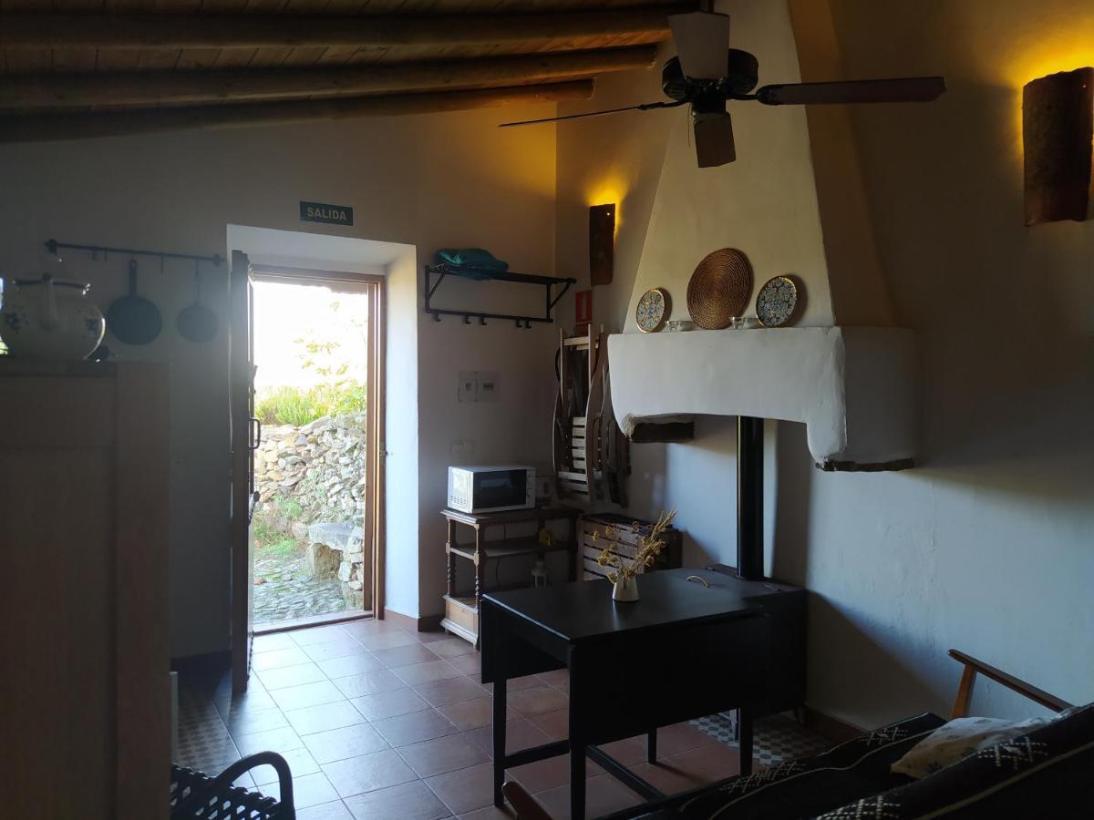 Alojamiento Rural Camino Beturia Cabeza la Vaca Exteriör bild